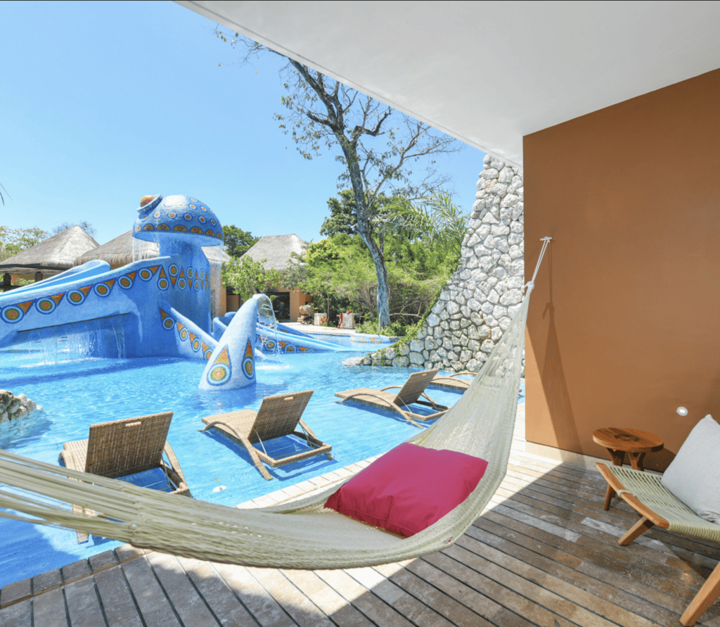 Hotel Xcaret Mexico Garden Swim-up Suite Room, Yellow Umbrella Events