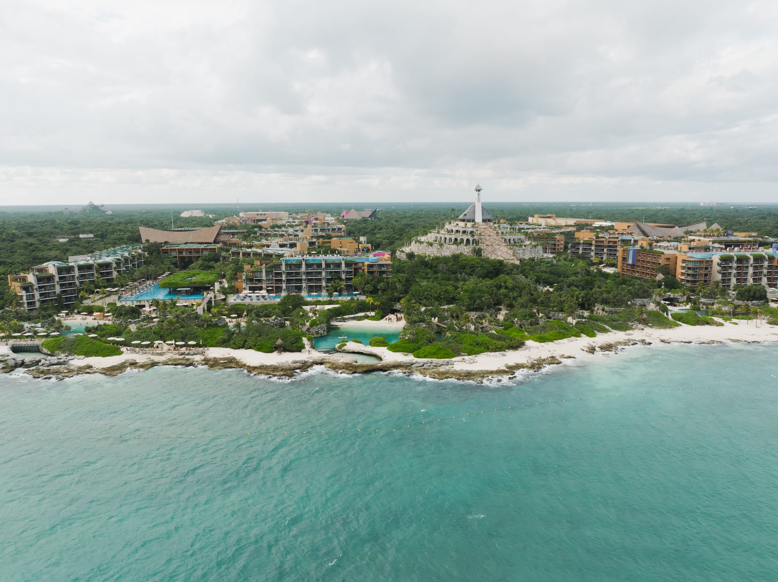 Amor Amor Weddings Photography, Hotel Xcaret Mexico for Yellow Umbrella Events