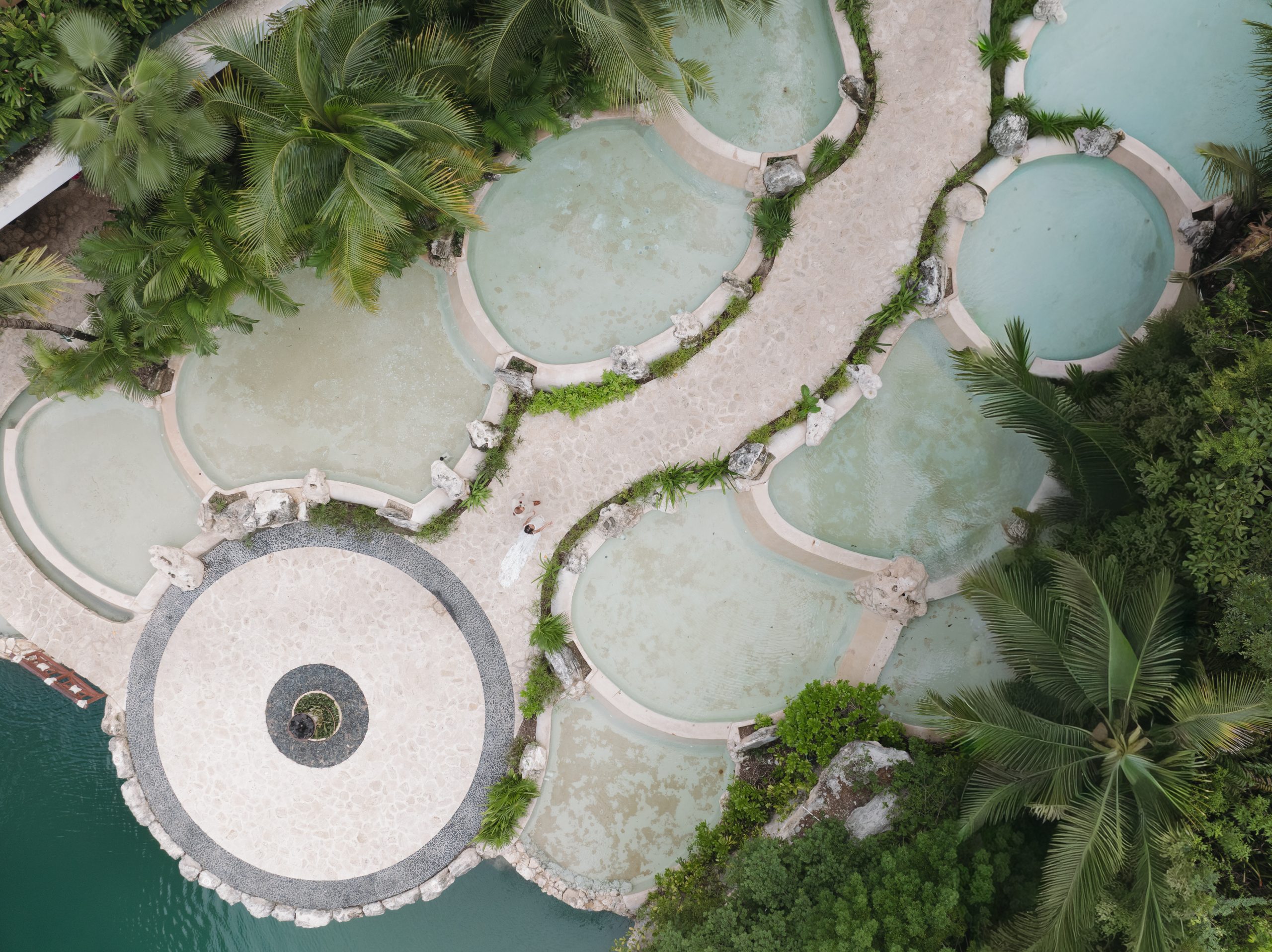 Amor Amor Weddings Photography, Hotel Xcaret Mexico for Yellow Umbrella Events