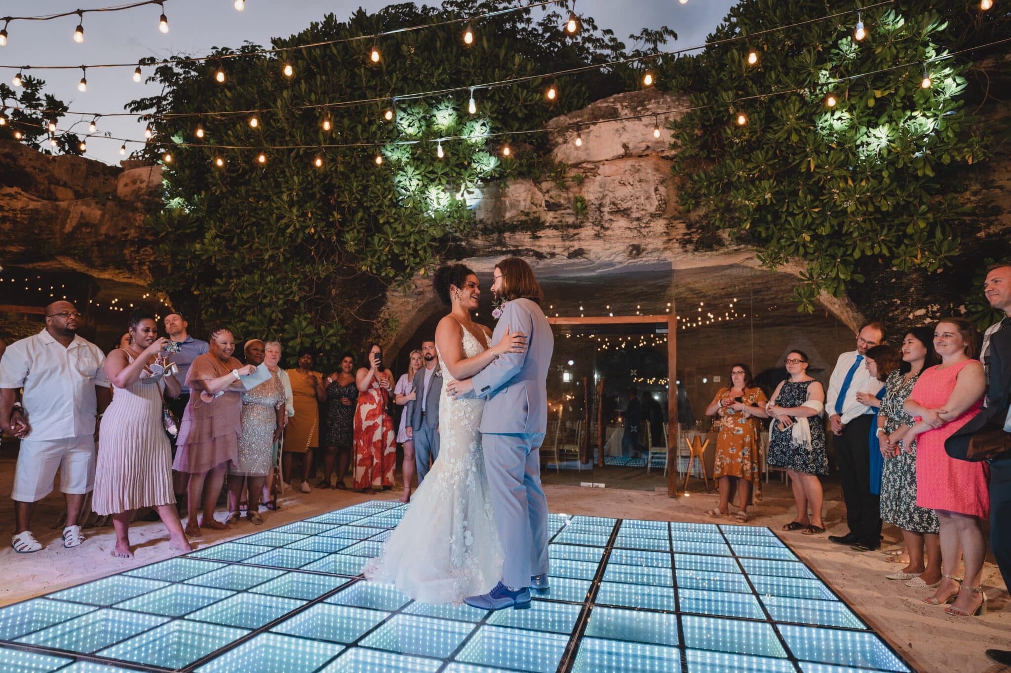 How much does a Hotel Xcaret Wedding Cost? [2023 & 2024] Yellow Umbrella Events