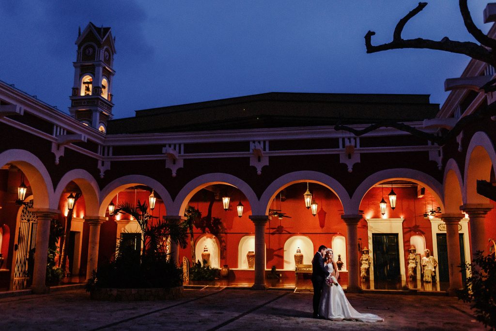 Jhankarlo Photography Xcaret wedding for Yellow Umbrella Events
