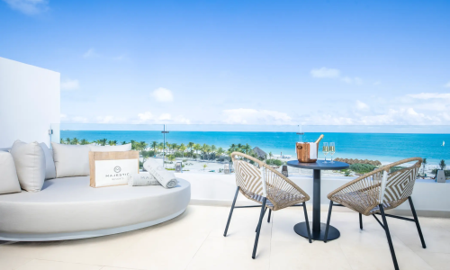 Majestic Mirage - Mirage Club Plunge Pool Suite Oceanfront3