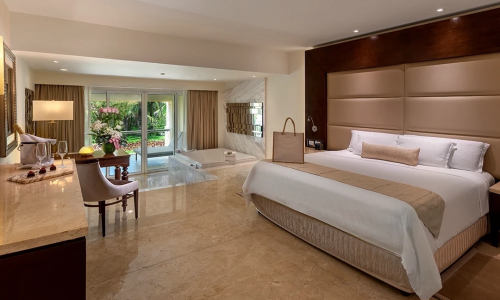 The Grand at Moon Palace - Grand Honeymoon Suite1